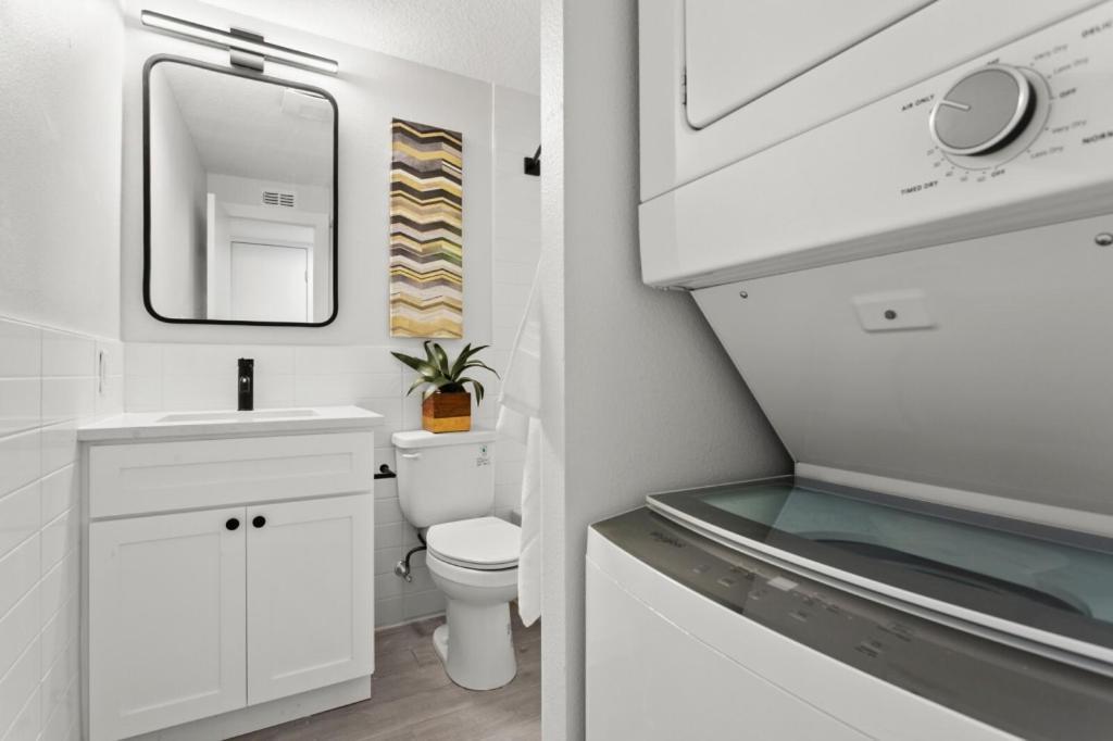 University Serenity Suites 탬파 외부 사진